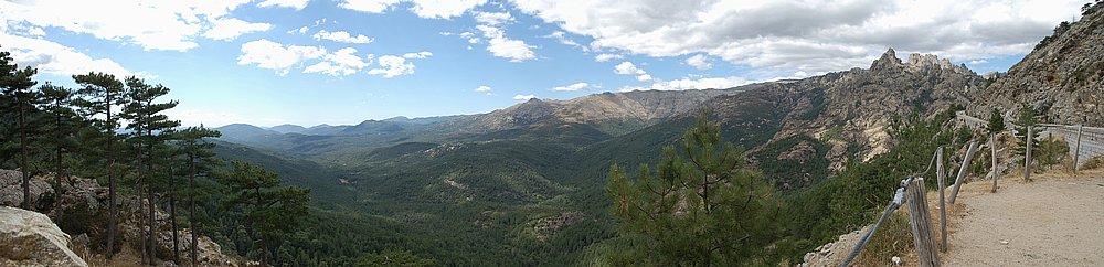 Zum Col de Bavella (Panorama).JPG